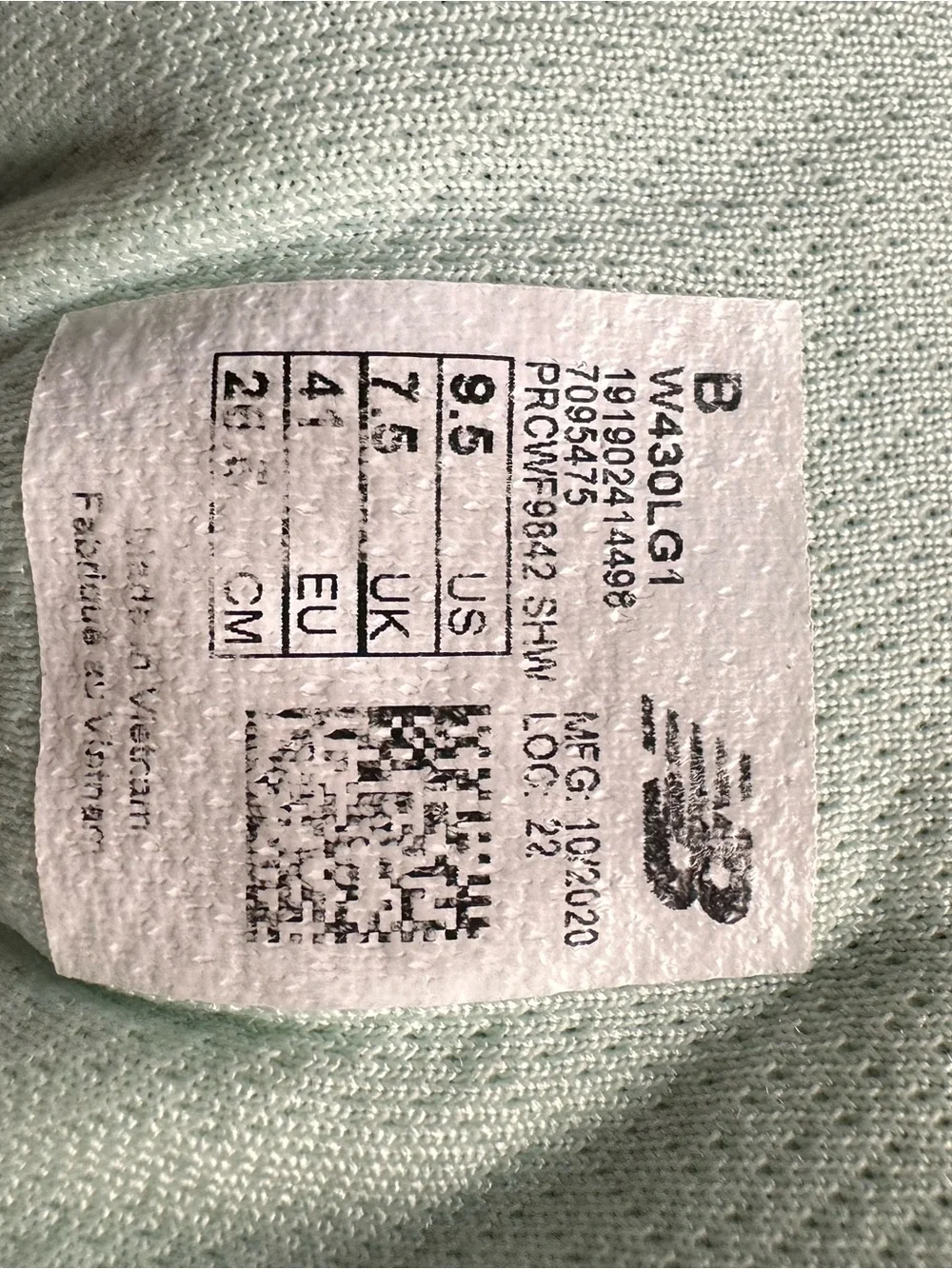 New Balance 430 Women's Gray and Mint Athletic Sneakers